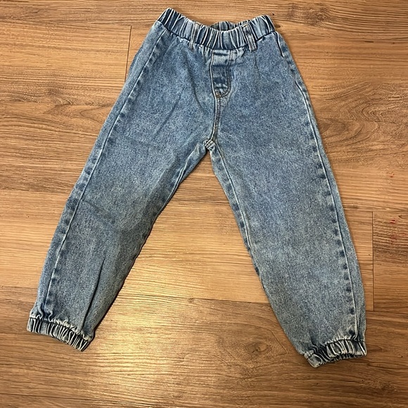 Toddler jean pants - Picture 2 of 7
